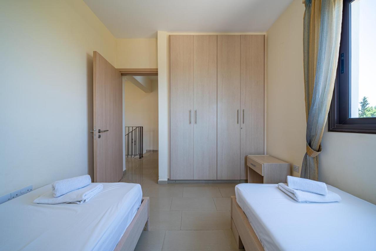 Kyklades Maisonette For 6 People Protarász Kültér fotó