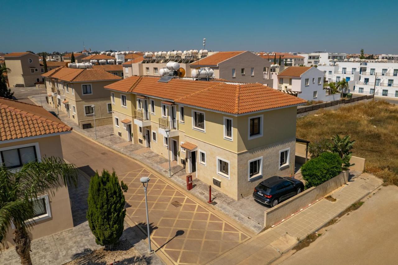 Kyklades Maisonette For 6 People Protarász Kültér fotó