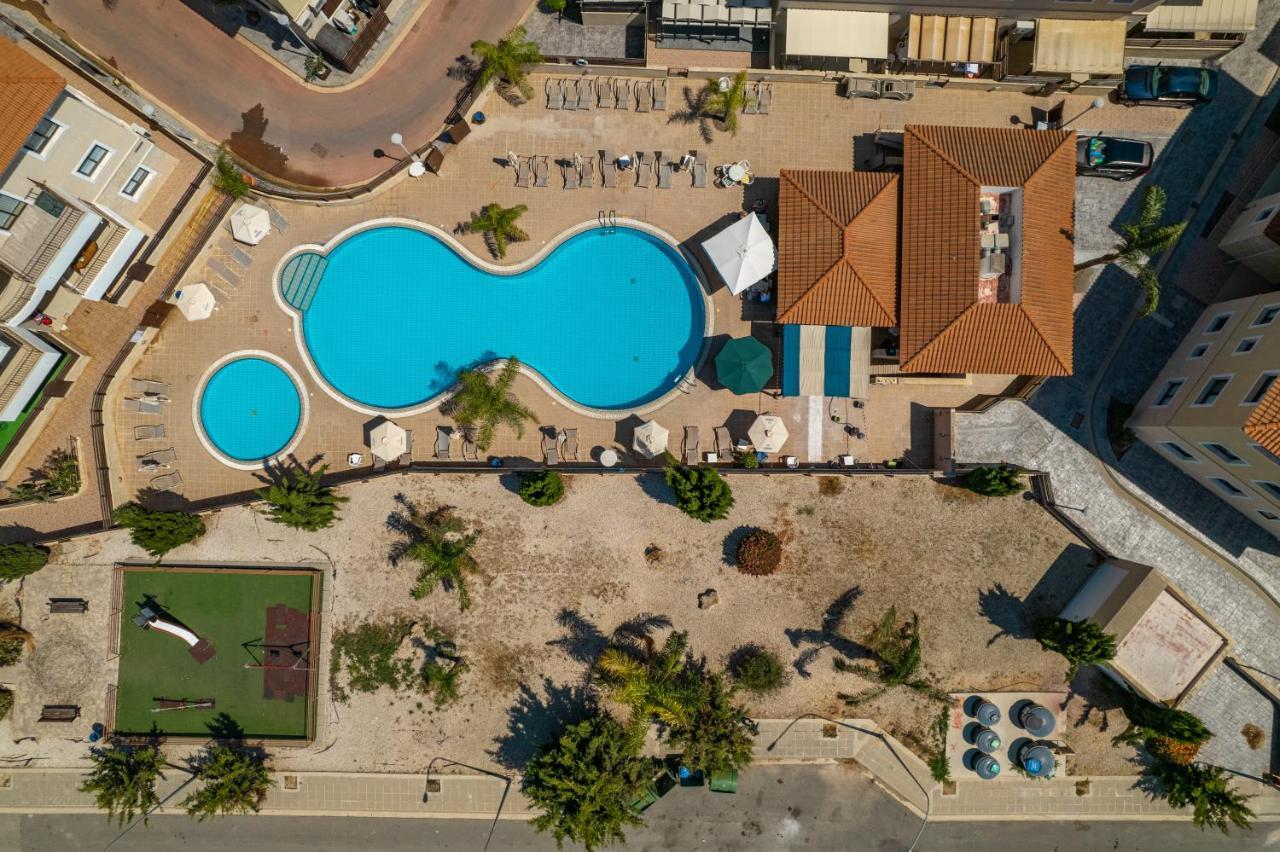 Kyklades Maisonette For 6 People Protarász Kültér fotó